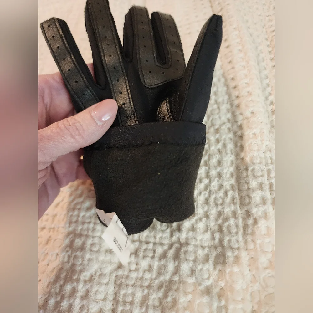 N/A women black